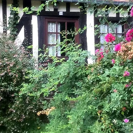 La Boursaie Bed & Breakfast 3*