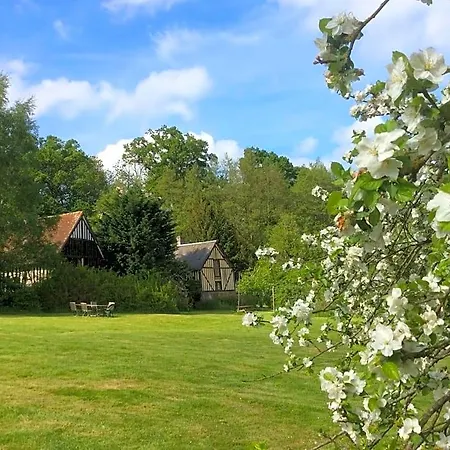 Bed & Breakfast La Boursaie 3*